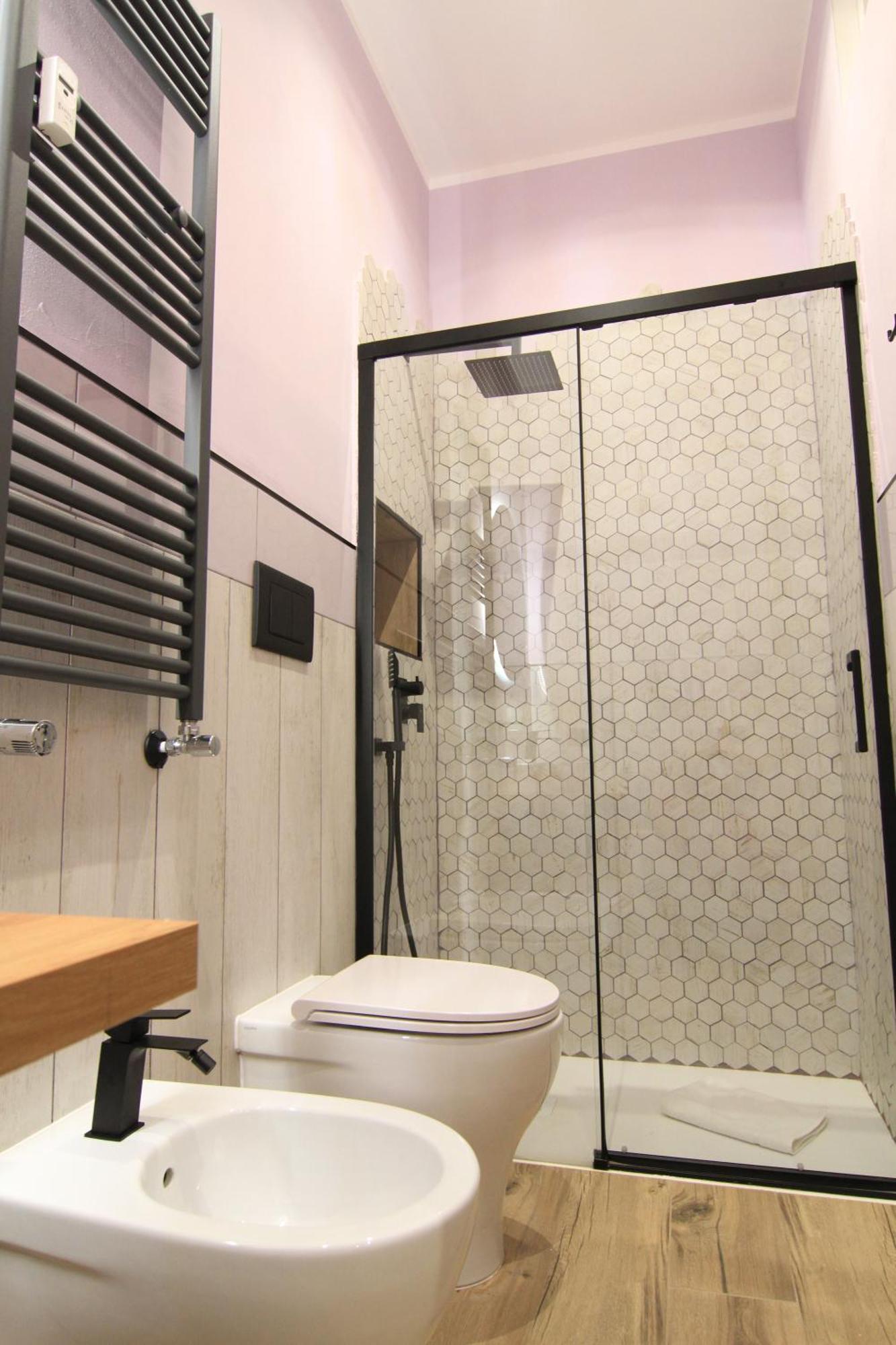Helle Hus Guest House - 200M From Piazza Bologna Metro And 10 Minutes From The Colosseum Exterior photo